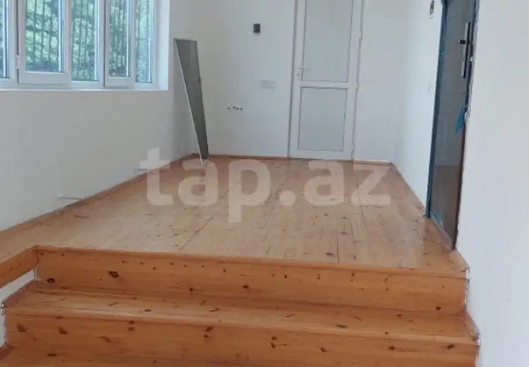 4 otaqlı mənzil , Quba