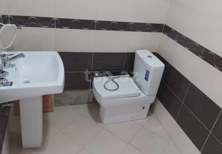4 otaqlı mənzil , Quba