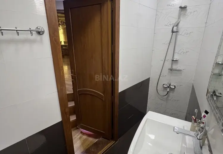 6 otaqlı mənzil Satılır, Xırdalan