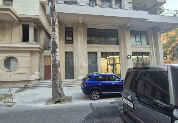 222 m² Obyekt / Ofis Satılır, Səbail, Bakı