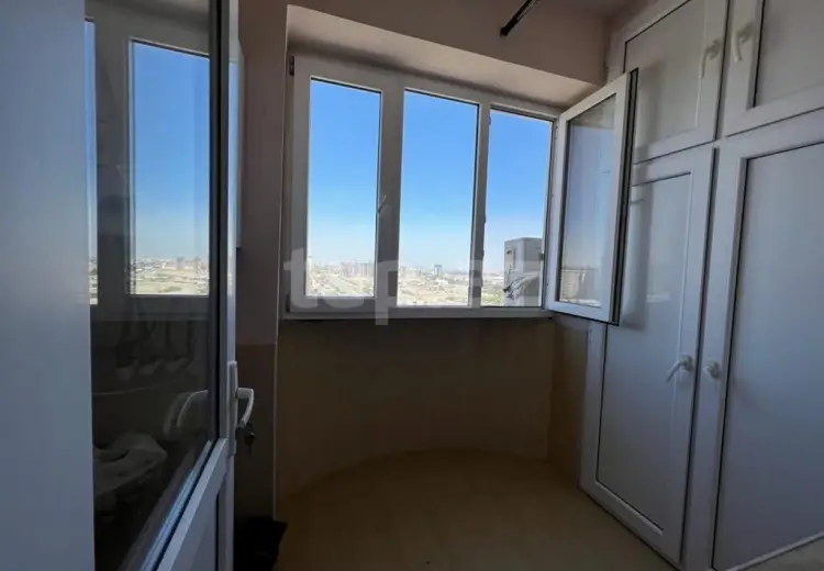 4 otaqlı mənzil , Bakı