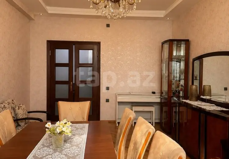 3 otaqlı mənzil , Bakı