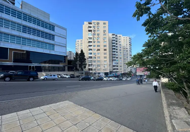3 otaqlı mənzil , Bakı