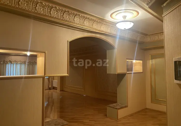 4 otaqlı mənzil , Bakı