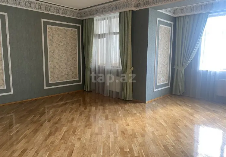 4 otaqlı mənzil , Bakı