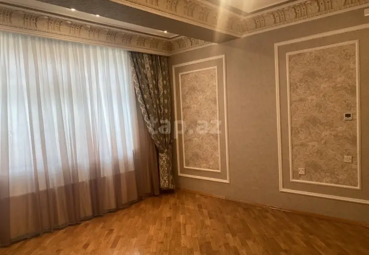 4 otaqlı mənzil , Bakı