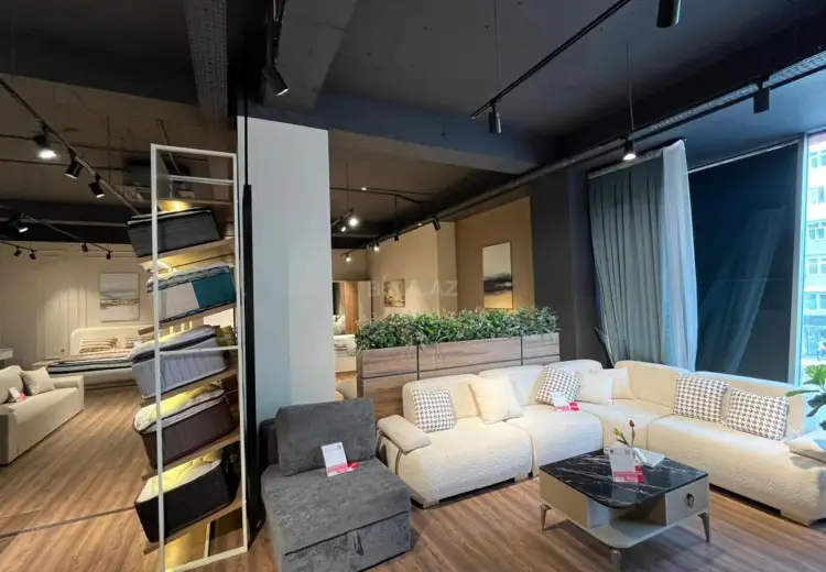 110 m² Obyekt / Ofis Satılır, Binəqədi, Bakı