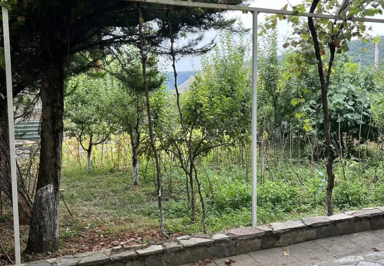 7 otaqlı mənzil Satılır, Oğuz