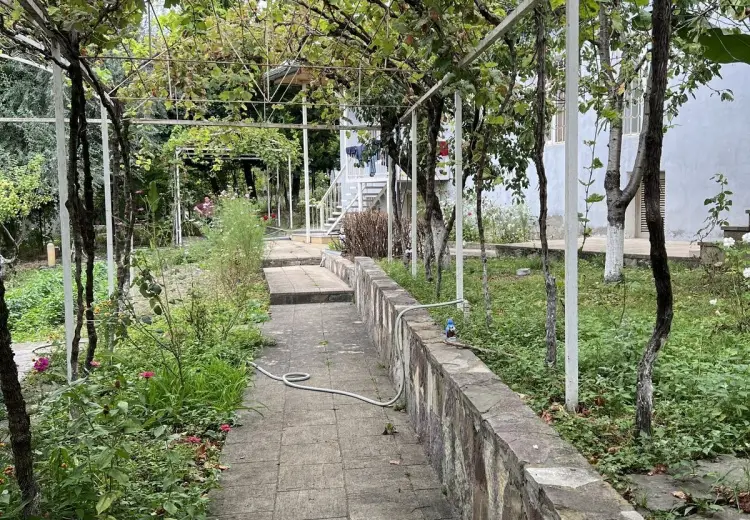 7 otaqlı mənzil Satılır, Oğuz