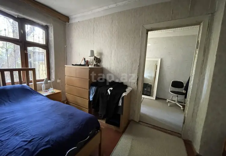 5 otaqlı mənzil , Bakı