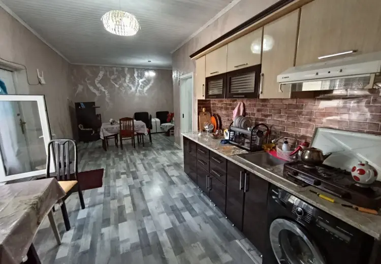 4 otaqlı mənzil Satılır, Binəqədi, Bakı