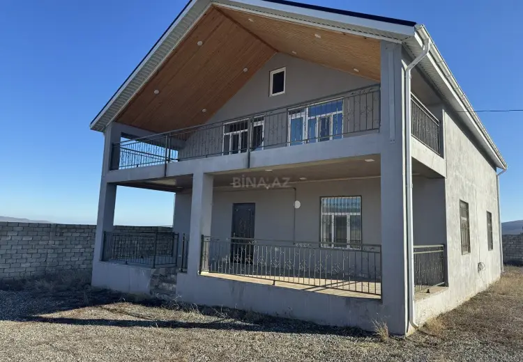 7 otaqlı mənzil Satılır, Qusar