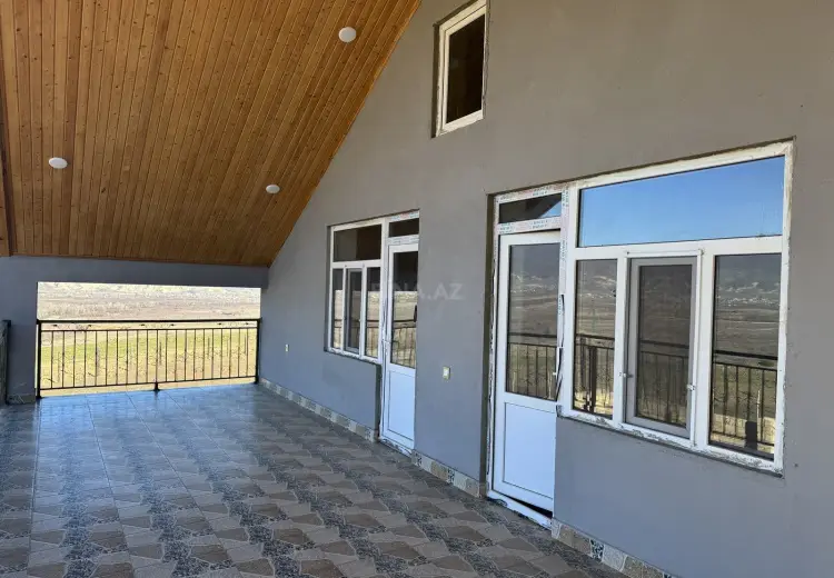7 otaqlı mənzil Satılır, Qusar
