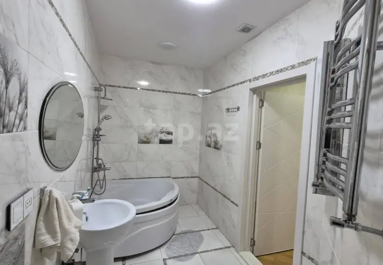 4 otaqlı mənzil , Xırdalan