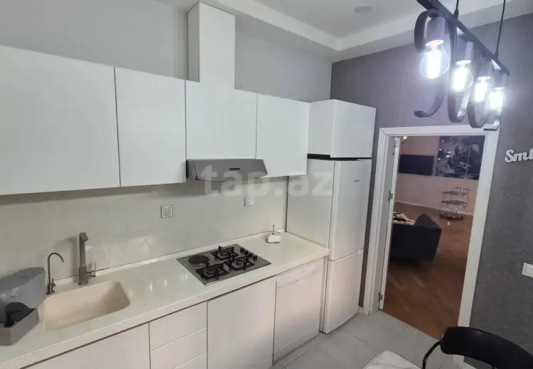 4 otaqlı mənzil , Xırdalan