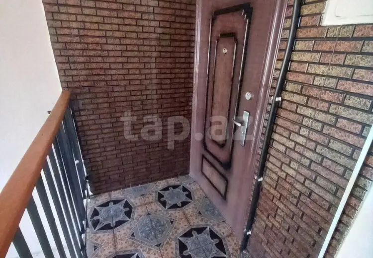 4 otaqlı mənzil , Şəki