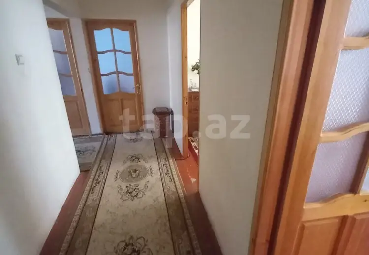 4 otaqlı mənzil , Şəki