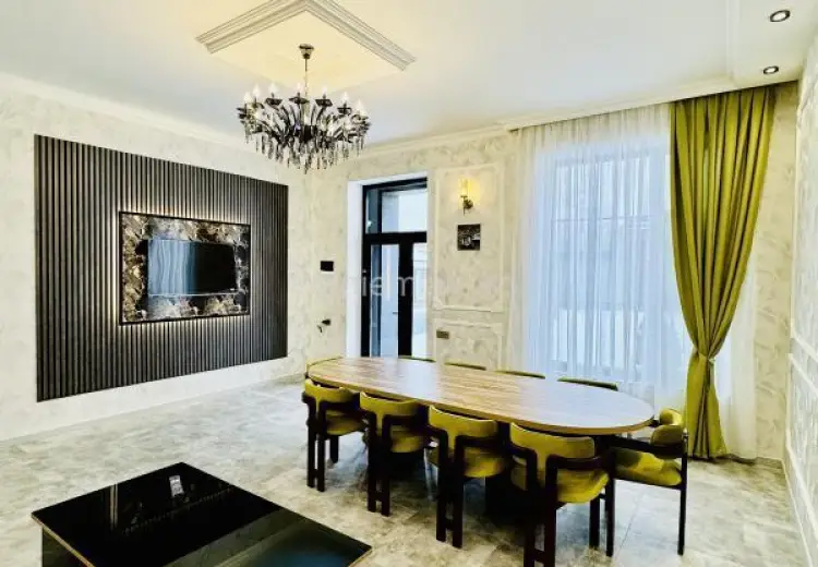 4 otaqlı mənzil Satılır, Qəbələ