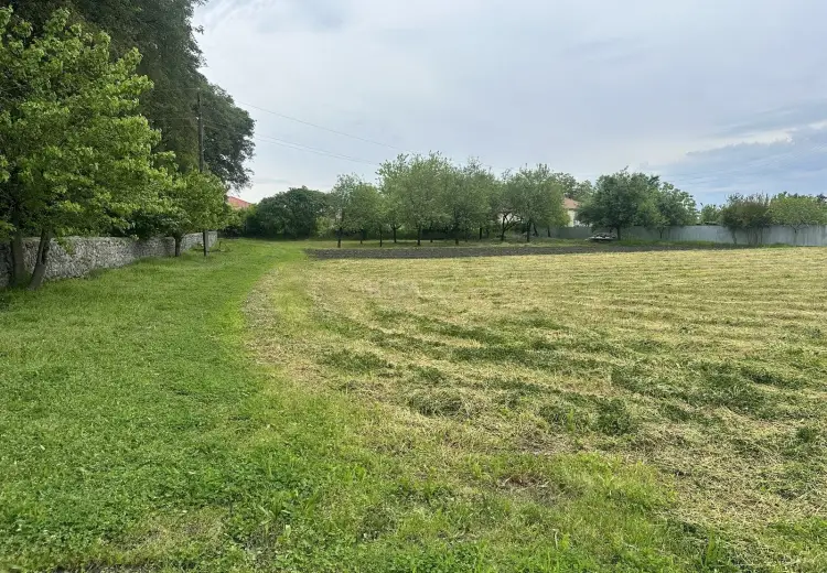 13 sot Torpaq Satılır, Zaqatala