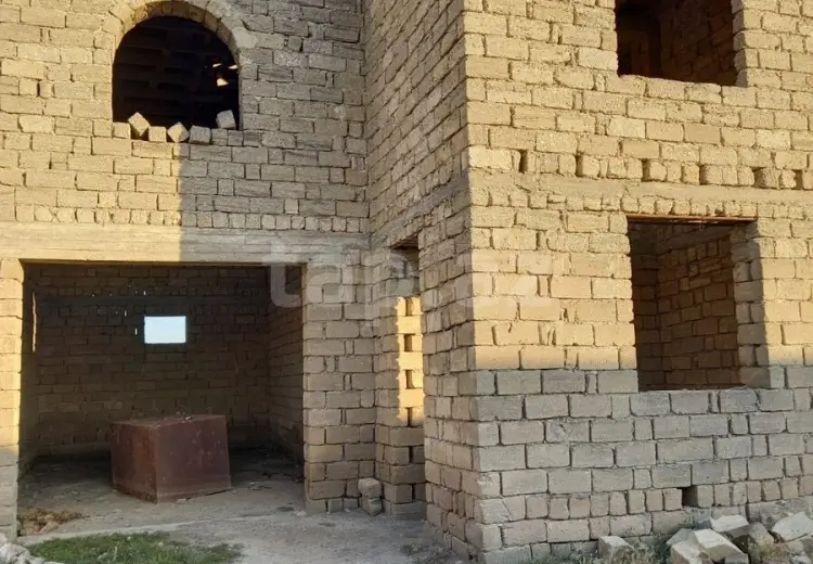 8 otaqlı mənzil , Bakı