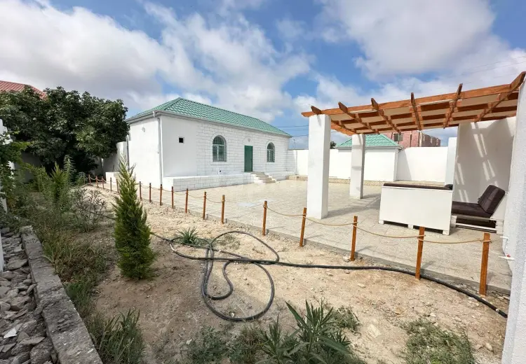 3 otaqlı mənzil , Bakı