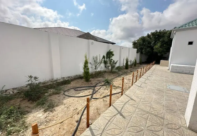 3 otaqlı mənzil , Bakı