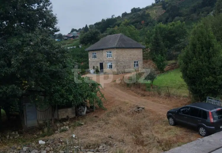4 otaqlı mənzil , Astara
