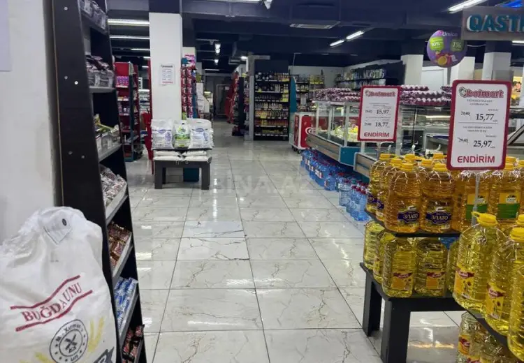 637 m² Obyekt / Ofis Satılır, Binəqədi, Bakı