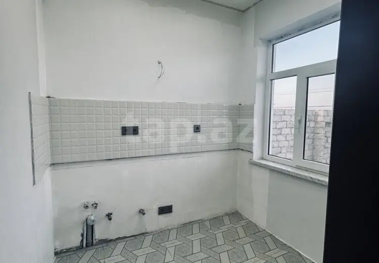 2 otaqlı mənzil , Hövsan qəs., Suraxanı, Bakı