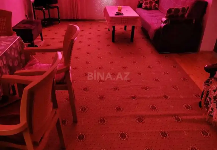 3 otaqlı mənzil Satılır, Quba