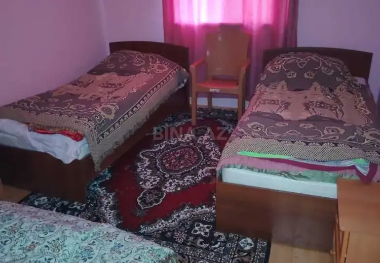 3 otaqlı mənzil Satılır, Quba