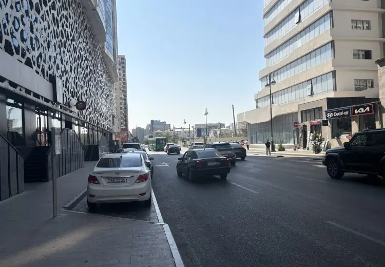 60 m² Obyekt / Ofis Satılır, Ağ şəhər, Xətai, Bakı