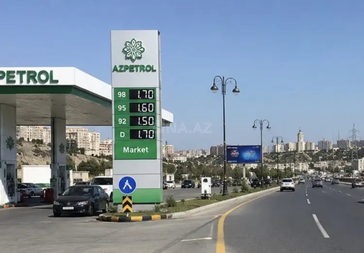 600 m² Obyekt / Ofis Satılır, Bayıl qəs., Səbail, Bakı