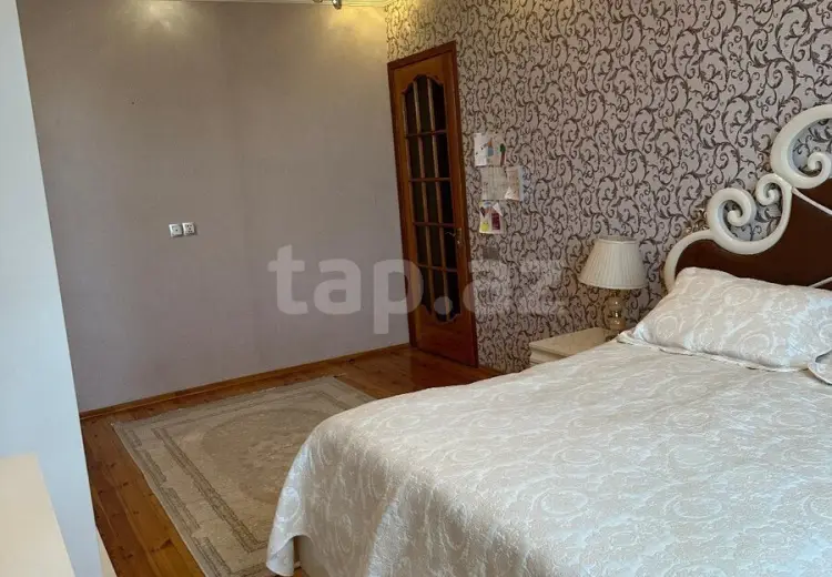 4 otaqlı mənzil , Bakı