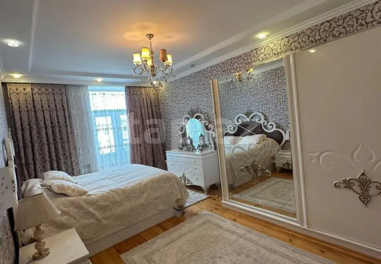 4 otaqlı mənzil , Bakı