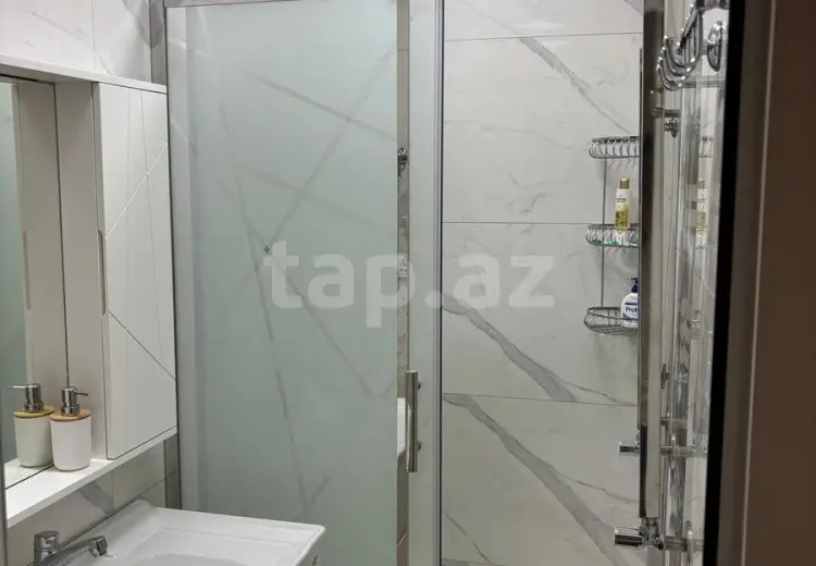 900 AZN - 2 otaqlı mənzil Kirayə (aylıq), Bakı