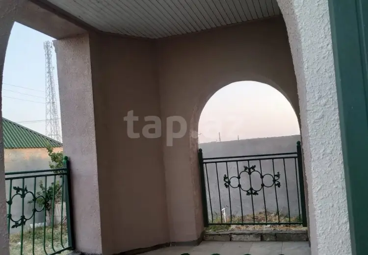 8 otaqlı mənzil , Xaçmaz