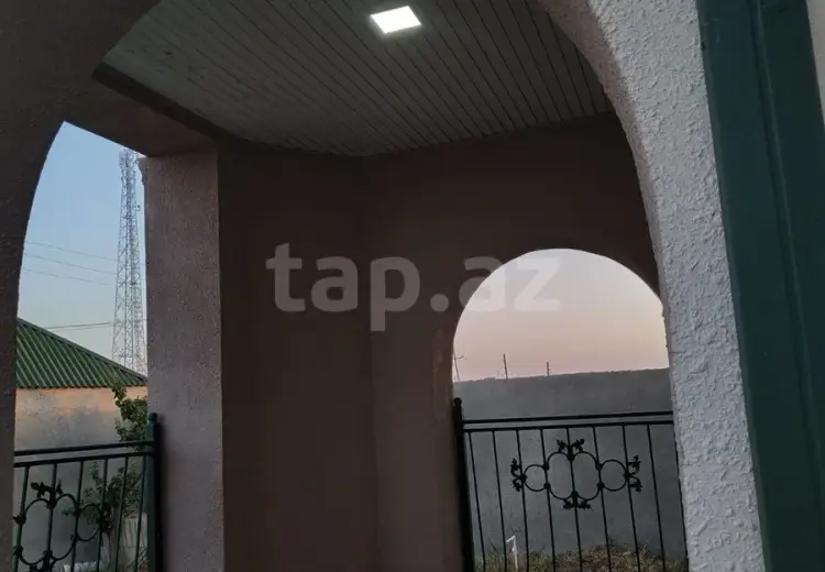 8 otaqlı mənzil , Xaçmaz