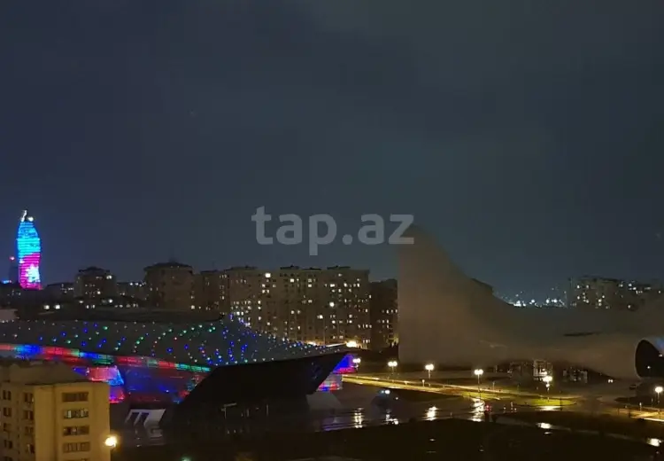 3 otaqlı mənzil , Bakı