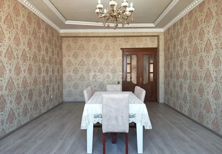 3 otaqlı mənzil , Bakı