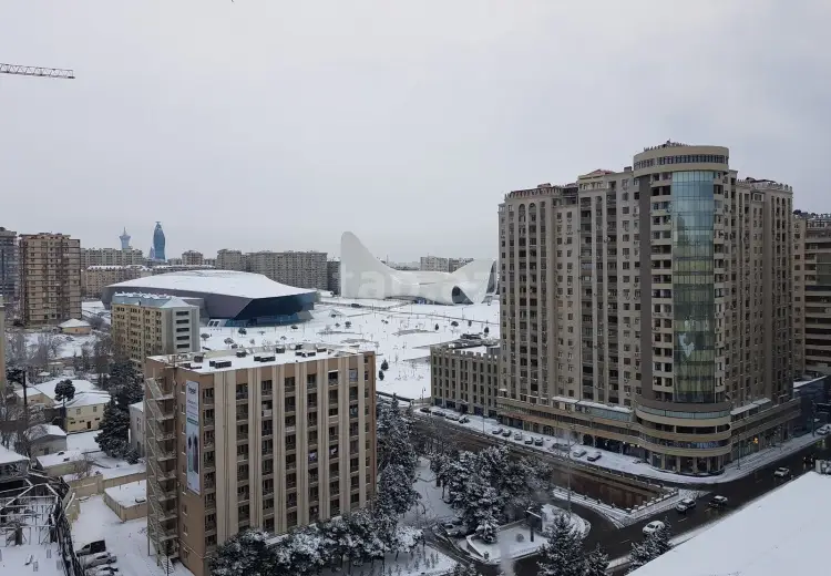 3 otaqlı mənzil , Bakı