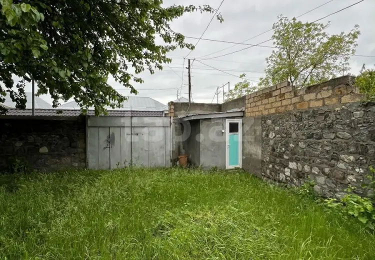 5 otaqlı mənzil , Şəki