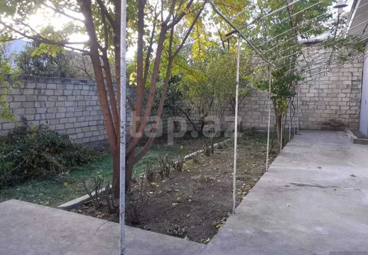3 otaqlı mənzil , Şəki