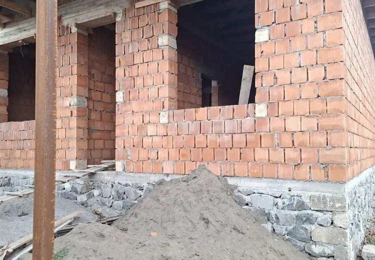 4 otaqlı mənzil , Şəki