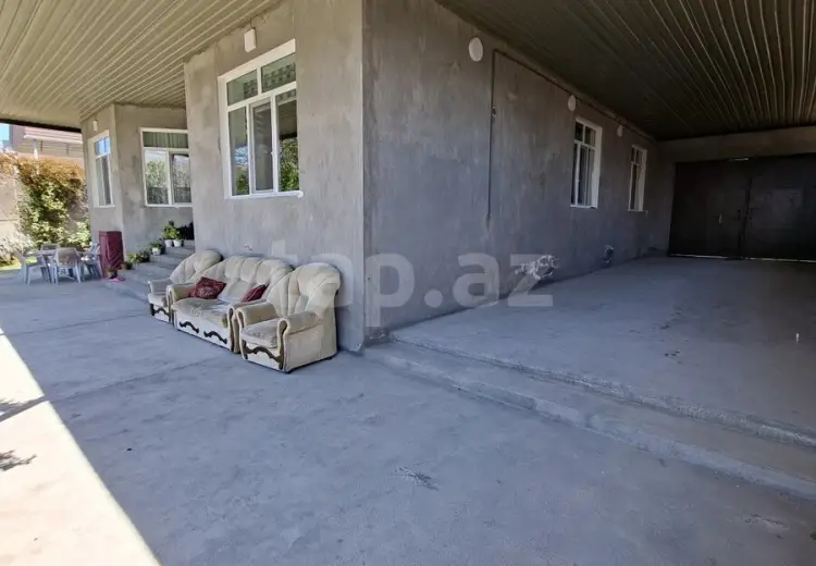 4 otaqlı mənzil , Şəki