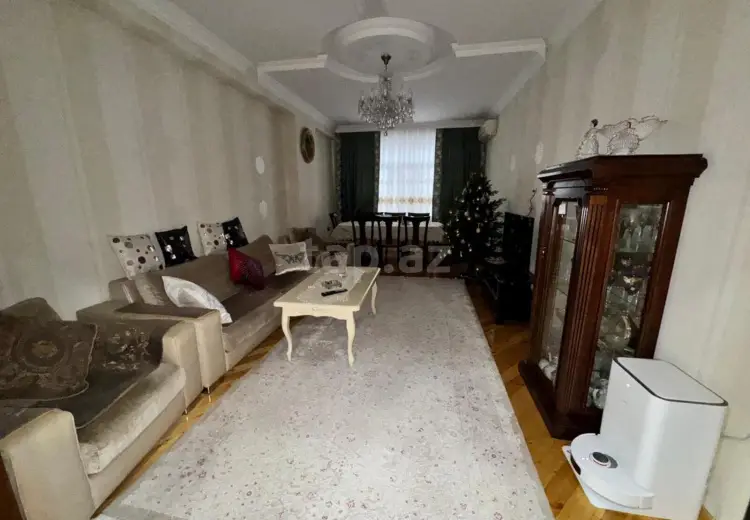 3 otaqlı mənzil , Bakı