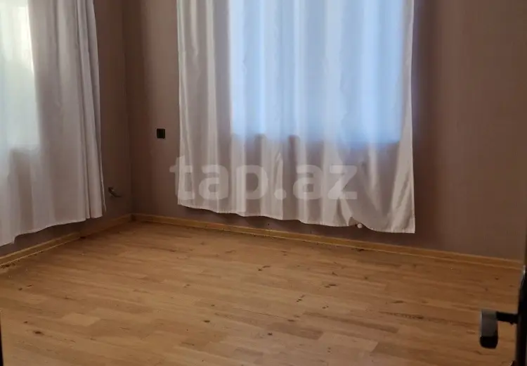 7 otaqlı mənzil , Xırdalan
