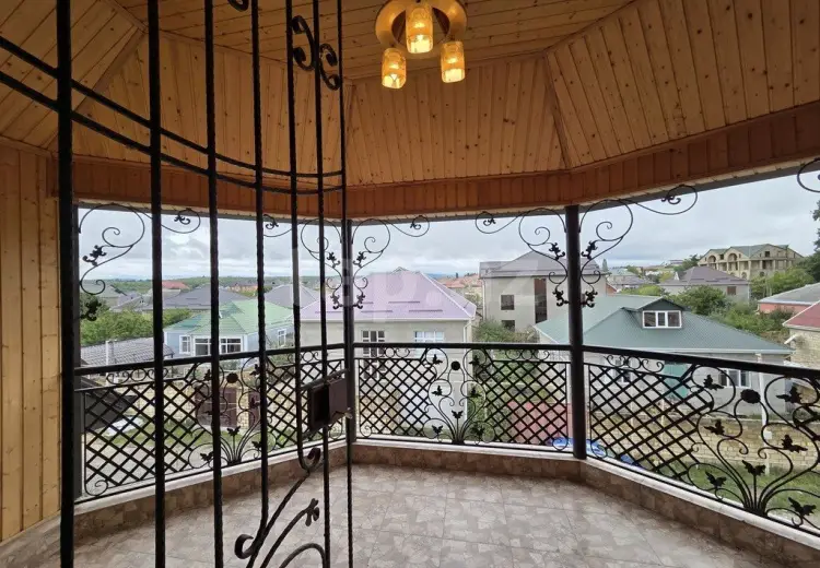 5 otaqlı mənzil , Qusar