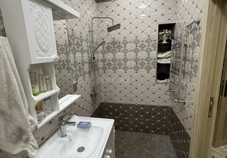 2 otaqlı mənzil Satılır, Əhmədli, Xətai, Bakı