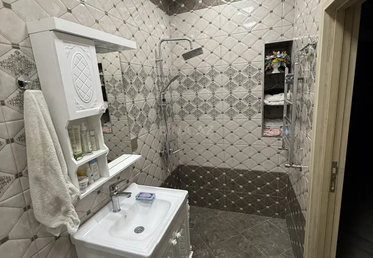 2 otaqlı mənzil Satılır, Əhmədli, Xətai, Bakı